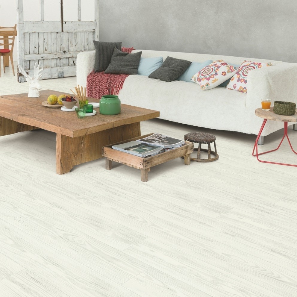 Ламинат Quick Step Perspective 4V 32кл Сосна серая затертая PER6076 Ламинат Quick Step Perspective 4V 32кл Сосна серая затертая PER6076