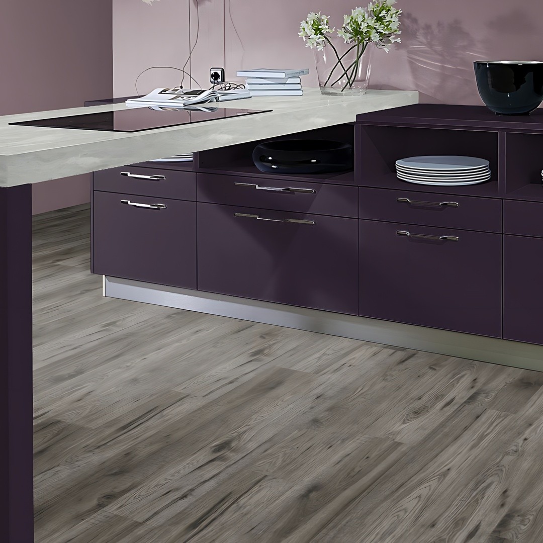 Ламинат Kaindl Natural Touch ПРЕМИУМ 4V 32кл 34135 Орех Гикори Berkele