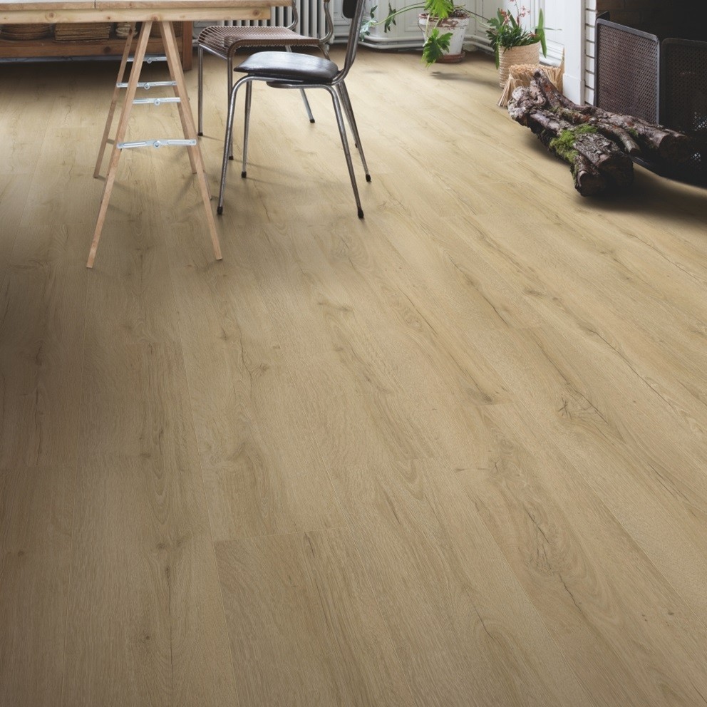 Ламинат Quick Step Classic 4V 32кл Дуб бежевый рустикальный CLH4084 Ламинат Quick Step Classic 4V 32кл Дуб бежевый рустикальный CLH4084