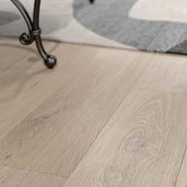 Ламинат нового поколения Damy Floor Традиция 8/33 4V DFL-110st Дуб Гринвуд
